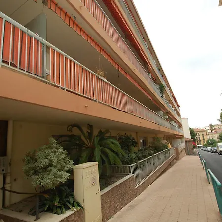 Apartment Spacieux 2p Climatise Centre-ville Avec Grande Terrasse, Proche Plages Et Commerces - Fr-1-196-351 Menton